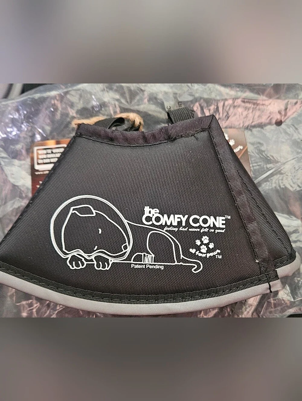 Comfy Cone Pet Recovery Collar - Black